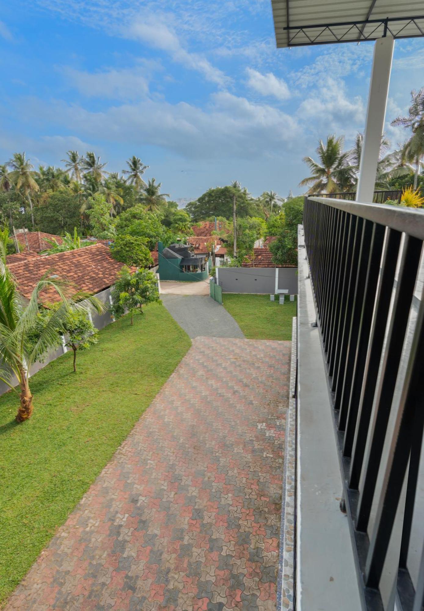 Lagoon Step Airport Transit Hotel Katunayaka Ngoại thất bức ảnh