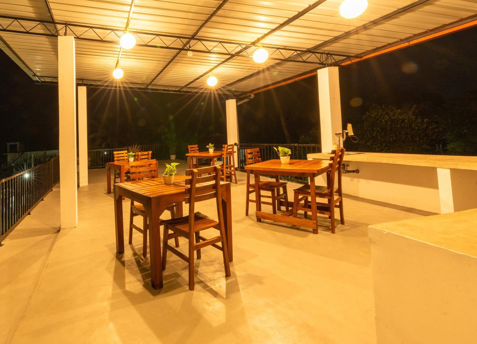 Lagoon Step Airport Transit Hotel Katunayaka Ngoại thất bức ảnh