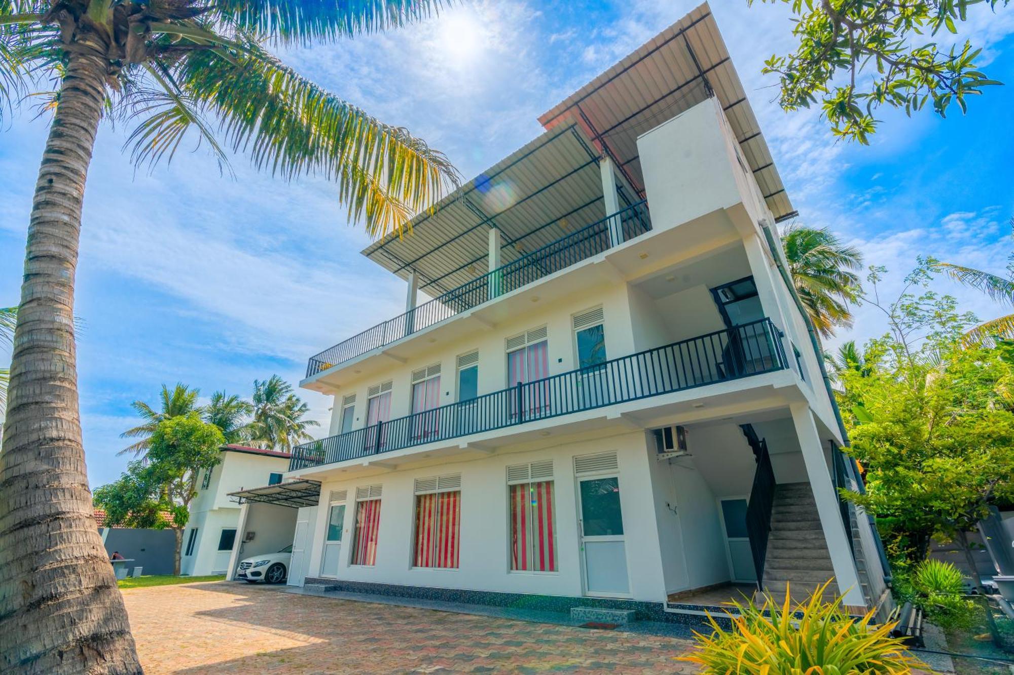 Lagoon Step Airport Transit Hotel Katunayaka Ngoại thất bức ảnh